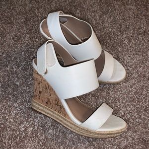 White wedges